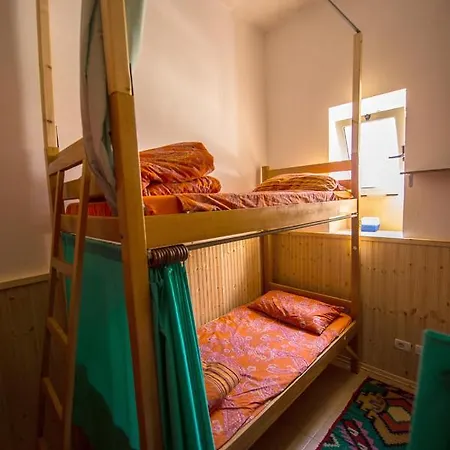 Hostel Mi Casa Es Tu Casa - Backpackers Shkodër