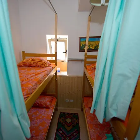 Mi Casa Es Tu Casa - Backpackers Hostel *