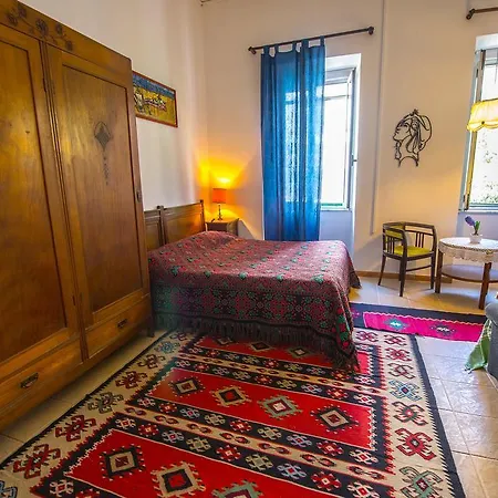 Mi Casa Es Tu Casa - Backpackers Vandrarhem *