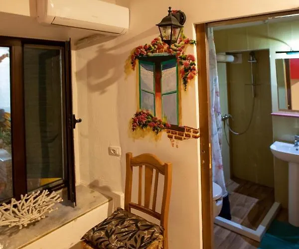 Mi Casa Es Tu Casa - Backpackers Shkodër