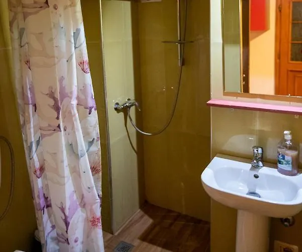 Hostal Mi Casa Es Tu Casa - Backpackers