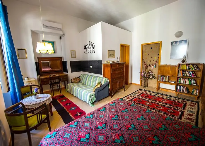 Mi Casa Es Tu Casa - Backpackers *