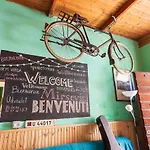 Mi Casa Es Tu Casa - Backpackers * Szkodra