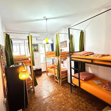 Mi Casa Es Tu Casa - Backpackers *