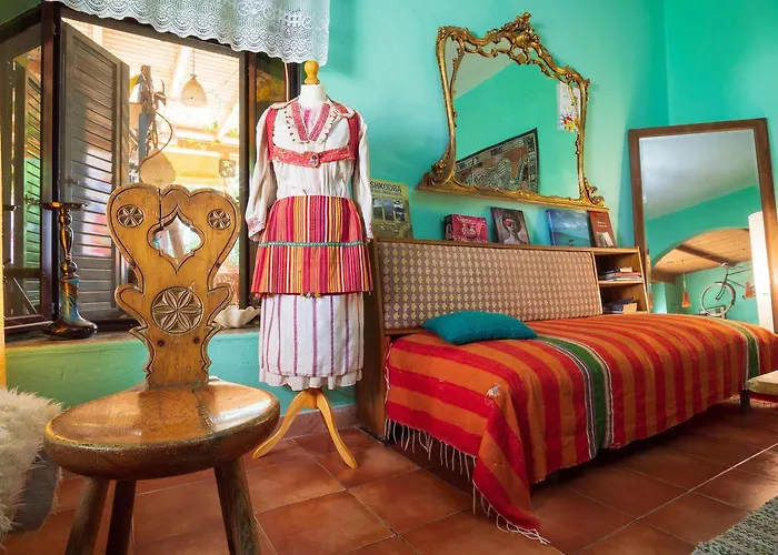 Mi Casa Es Tu Casa - Backpackers *