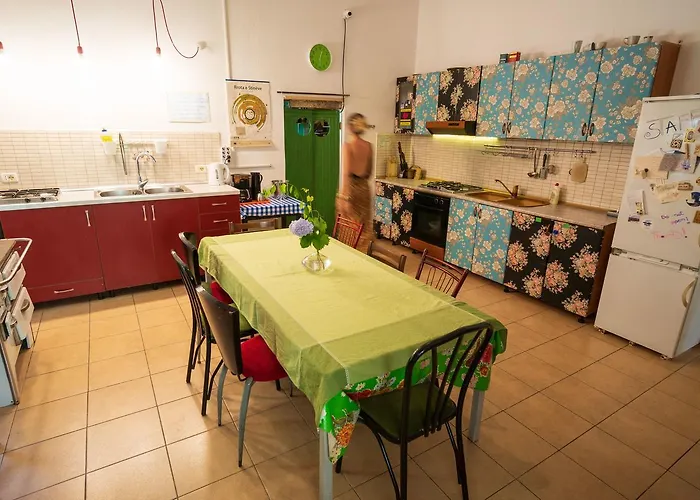 Mi Casa Es Tu Casa - Backpackers * Shkoder